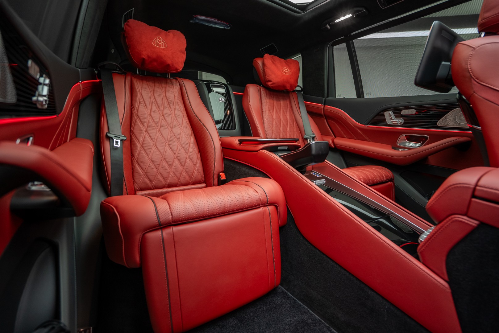 2025 MERCEDES-BENZ GLS 600 MAYBACH | FIRST CLASS PACKAGE | HIGH OPTION 